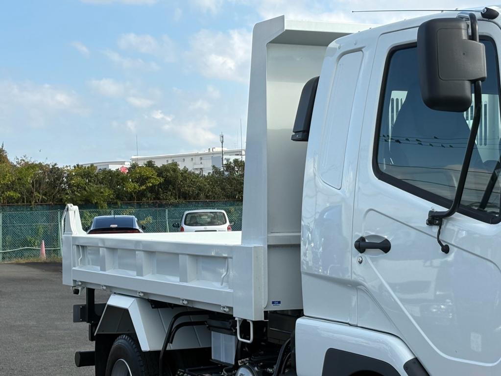 三菱 ファイター 2KG-FK62F(2WD)の写真5