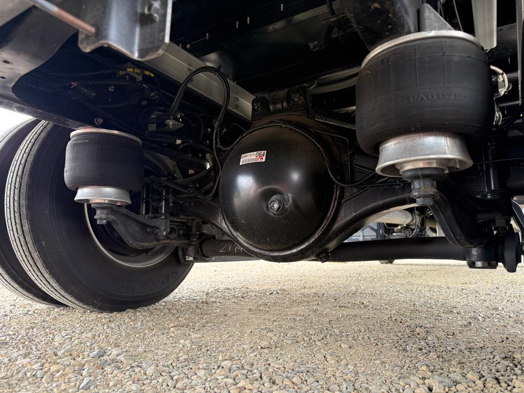 いすゞ フォワード 2RG-FRR90T4(2WD)の写真17