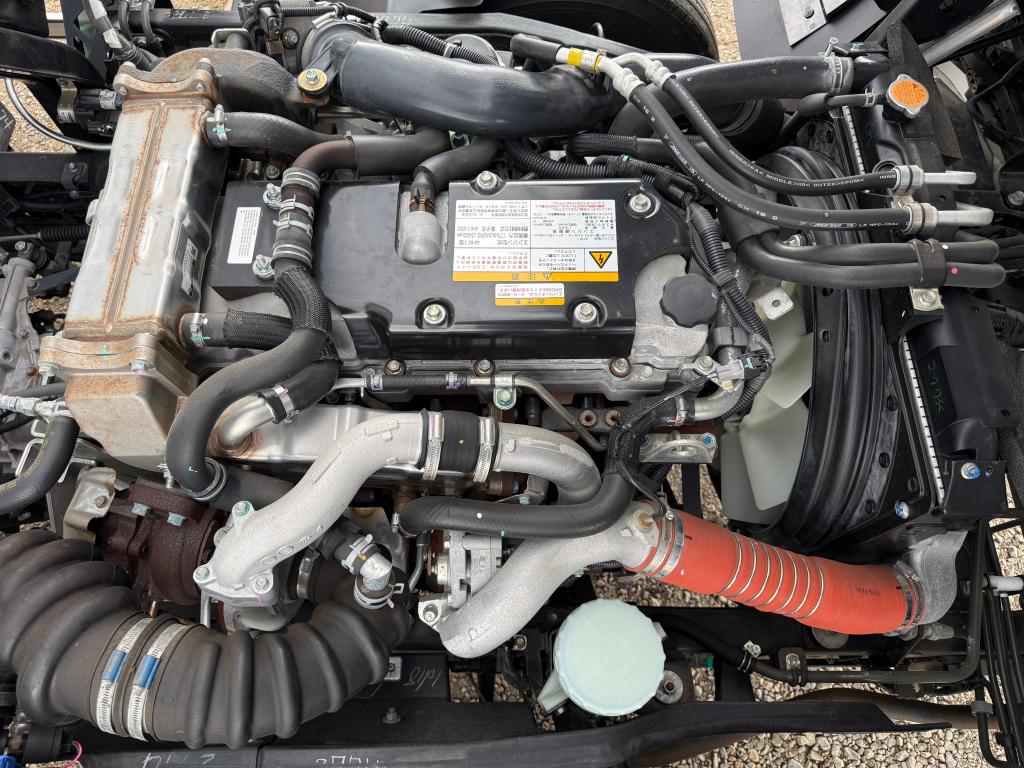 いすゞ フォワード 2RG-FRR90T4(2WD)の写真19