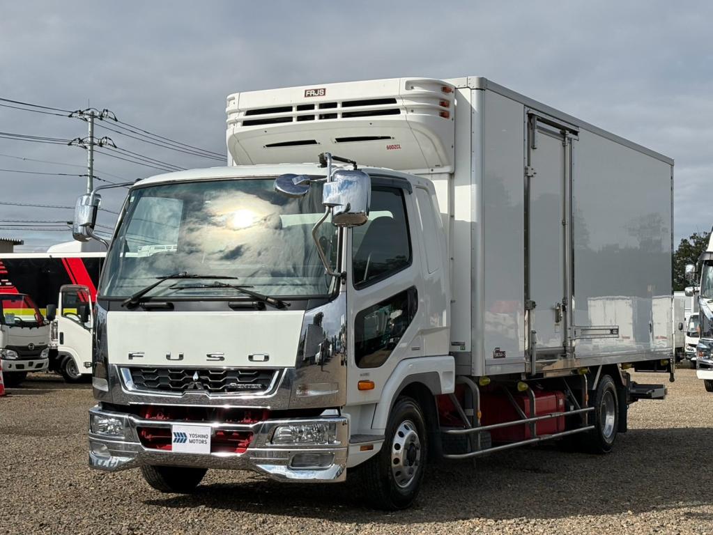 三菱 ファイター 2KG-FK64F(2WD)の写真1