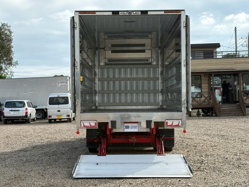 三菱 ファイター 2KG-FK64F(2WD)の写真11