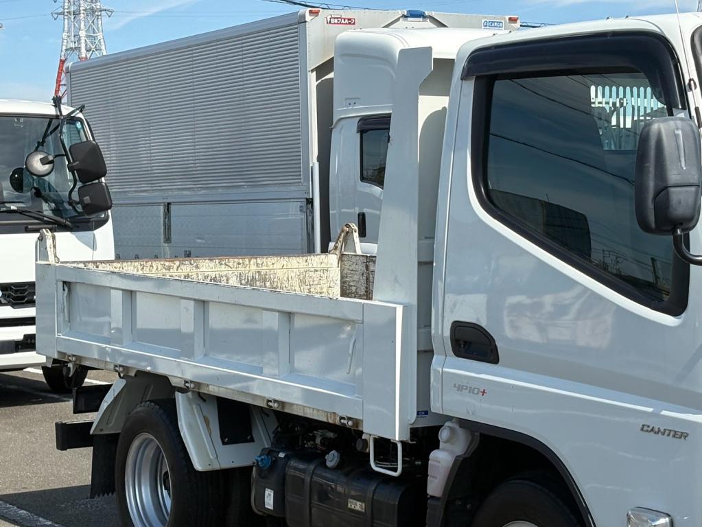 三菱 キャンター 2RG-FBA60(2WD)の写真5
