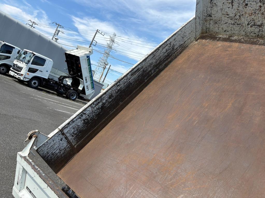 三菱 キャンター 2RG-FBA60(2WD)の写真9