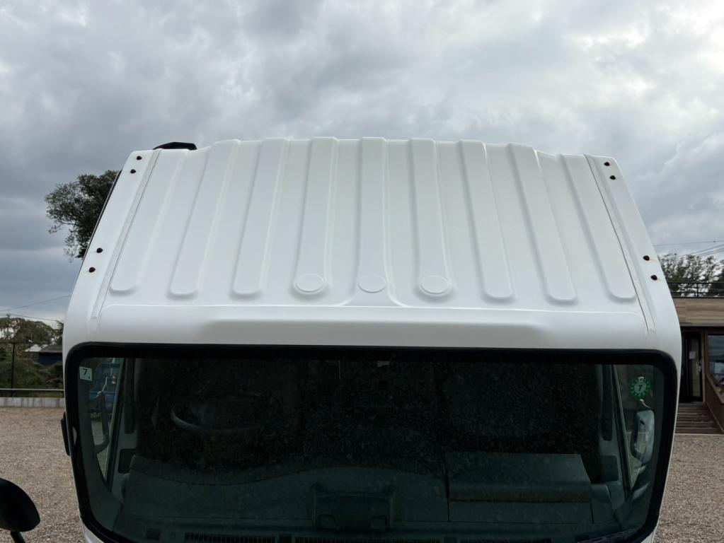 いすゞ エルフ 2RG-NPR88N(2WD)の写真20