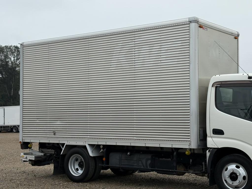 日野 デュトロ TKG-XZU655M(2WD)の写真5