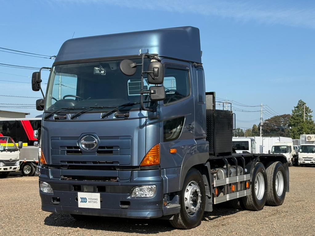 日野 プロフィア QDG-SS1EKDA(6x4)の写真1