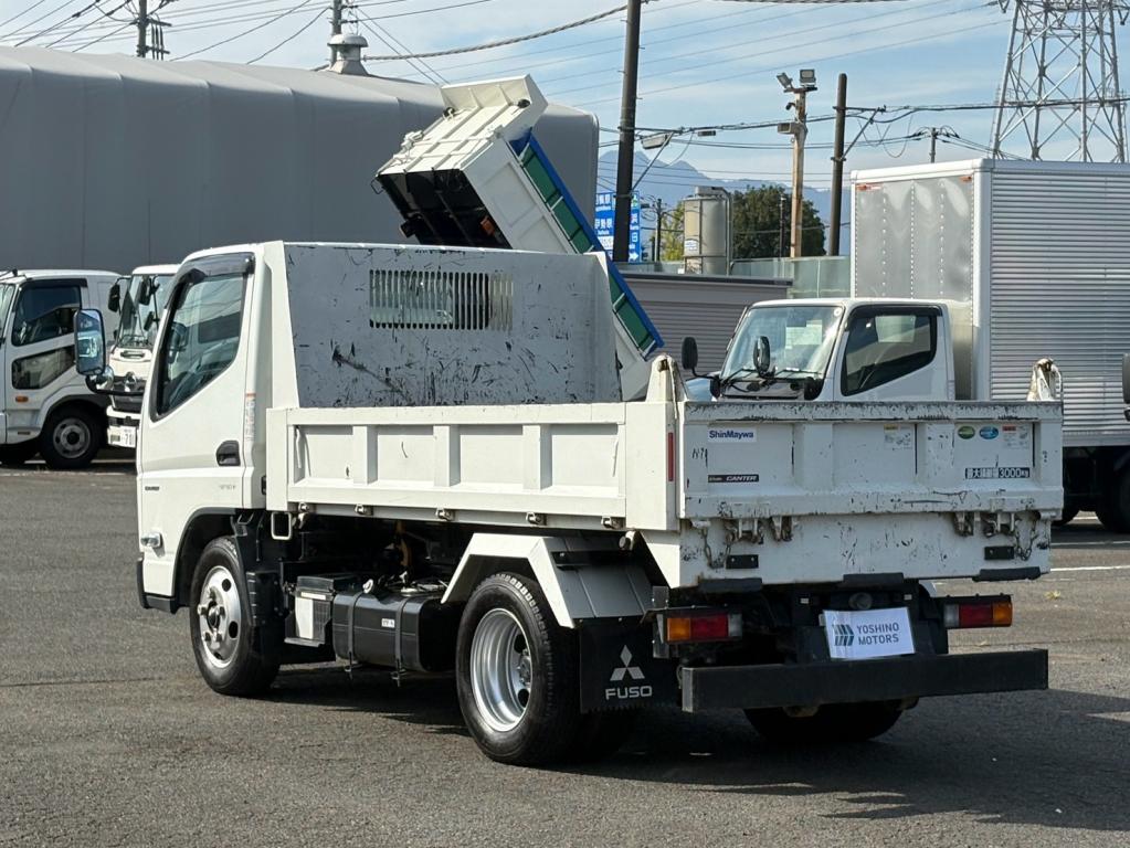 三菱 キャンター 2RG-FBA60(2WD)の写真3