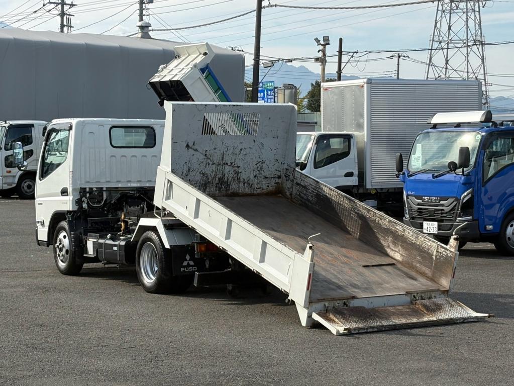 三菱 キャンター 2RG-FBA60(2WD)の写真11