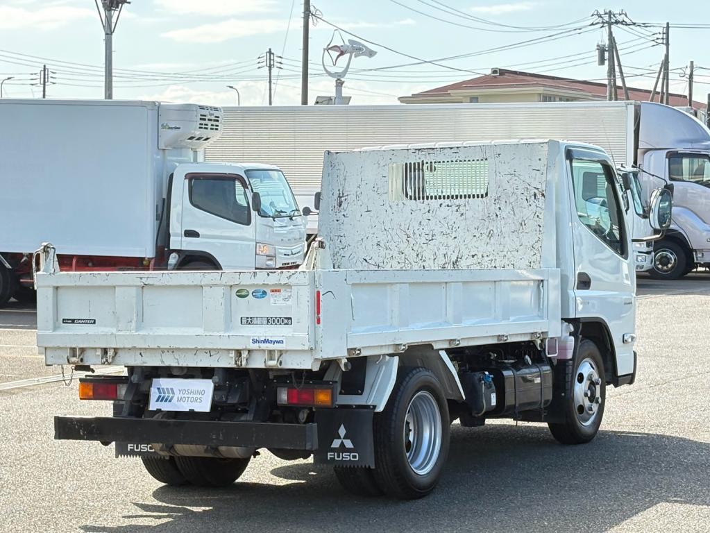 三菱 キャンター 2RG-FBA60(2WD)の写真4