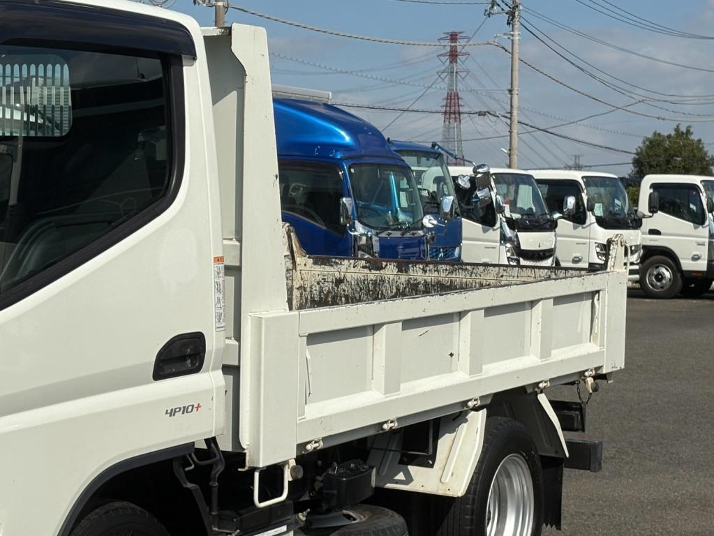 三菱 キャンター 2RG-FBA60(2WD)の写真6