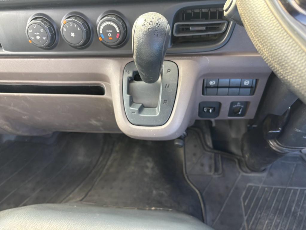 三菱 キャンター 2RG-FBA60(2WD)の写真23