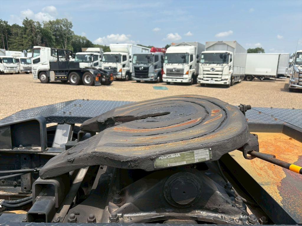 三菱 スーパーグレート QKG-FV60VJR(6x4)の写真10