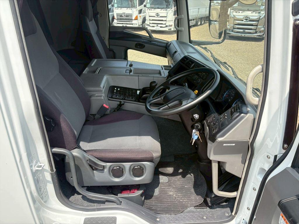 三菱 スーパーグレート QKG-FV60VJR(6x4)の写真21