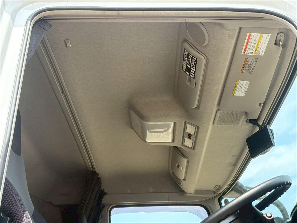 三菱 スーパーグレート QKG-FV60VJR(6x4)の写真24