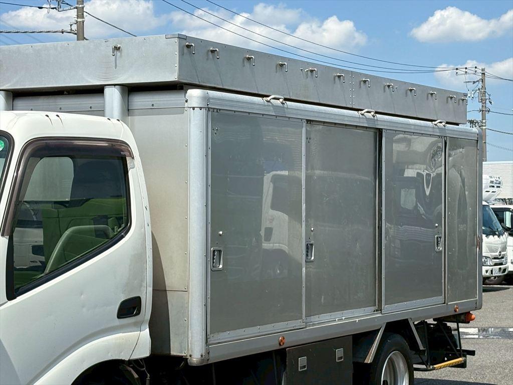 日野 デュトロ BDG-XZU344(2WD)の写真6