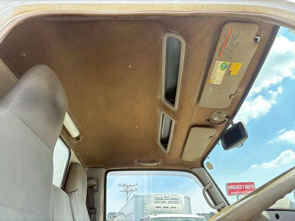 日野 デュトロ BDG-XZU344(2WD)の写真24