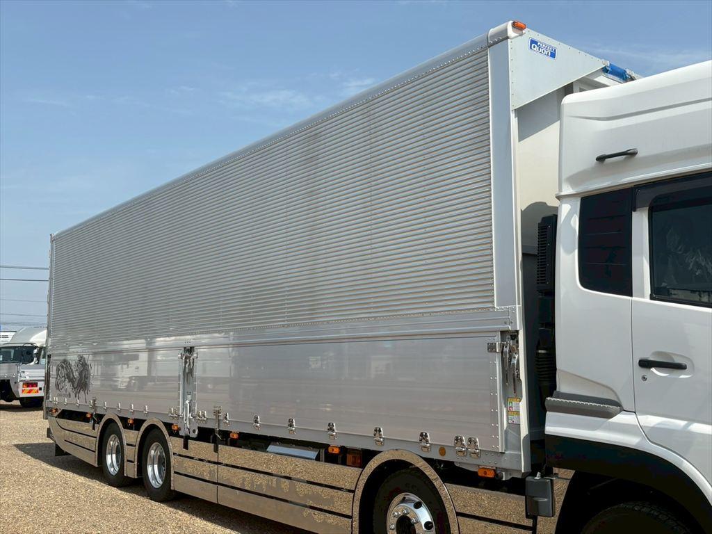 UD クオン 2RG-CG5FA(8x4)の写真5