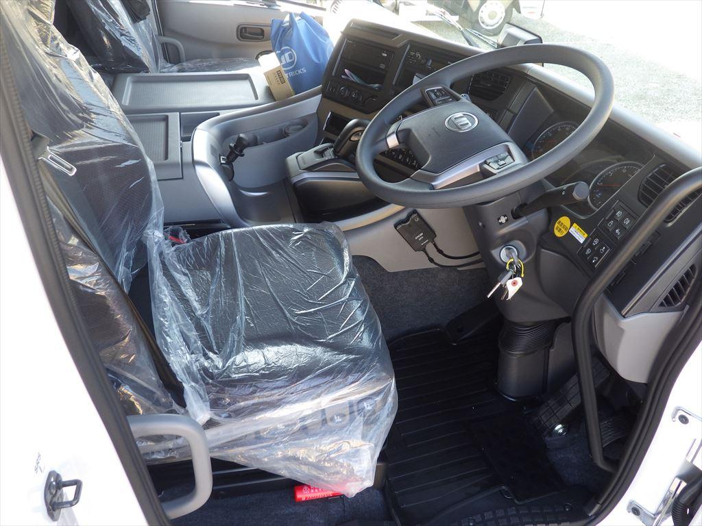 UD クオン 2RG-CG5FA(8x4)の写真21