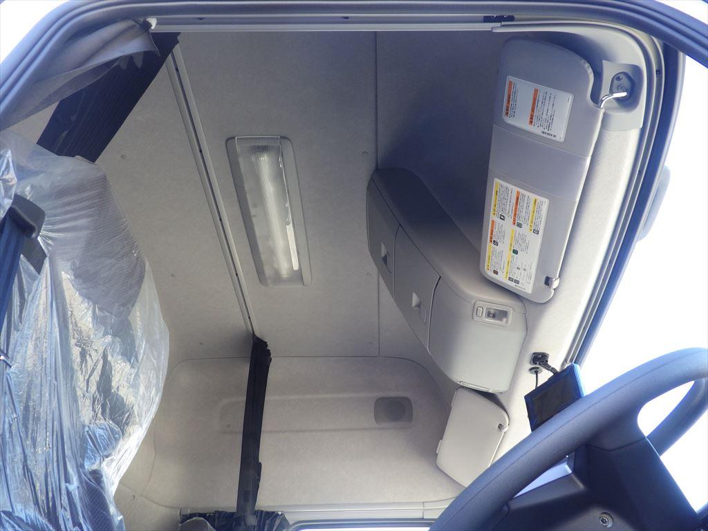 UD クオン 2RG-CG5FA(8x4)の写真24