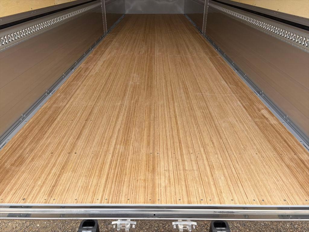 ＵＤ クオン 2RG-CG5FA(8x4)の写真8