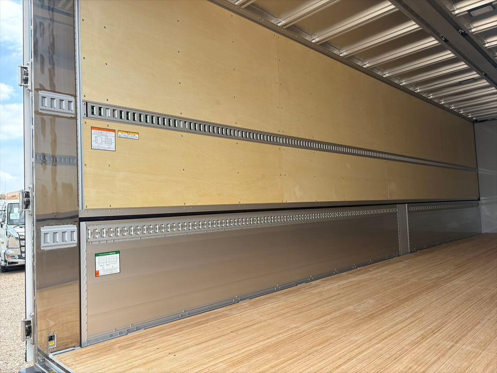 ＵＤ クオン 2RG-CG5FA(8x4)の写真9