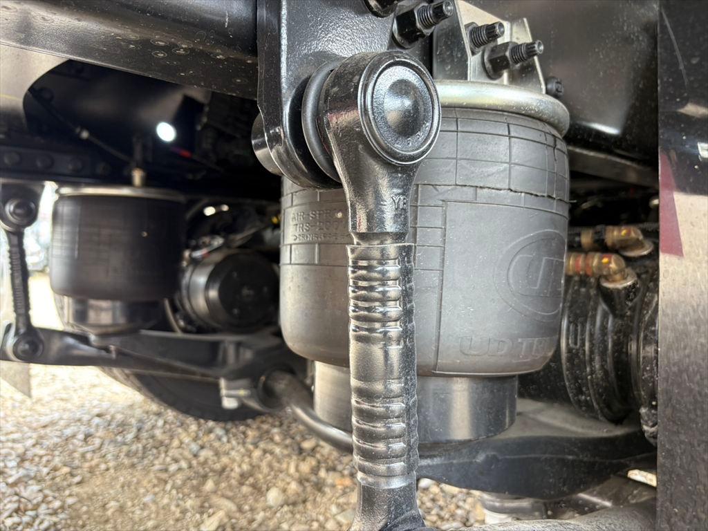 ＵＤ クオン 2RG-CG5FA(8x4)の写真18