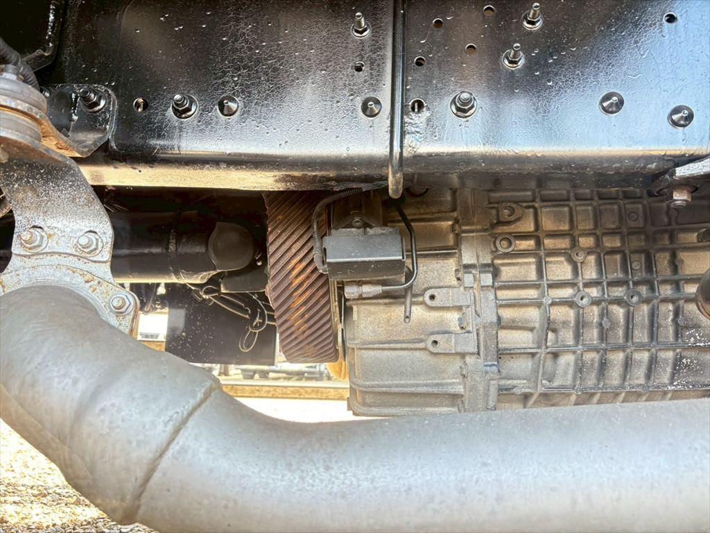 日野 プロフィア 2DG-FR1AHG(6x2)の写真18