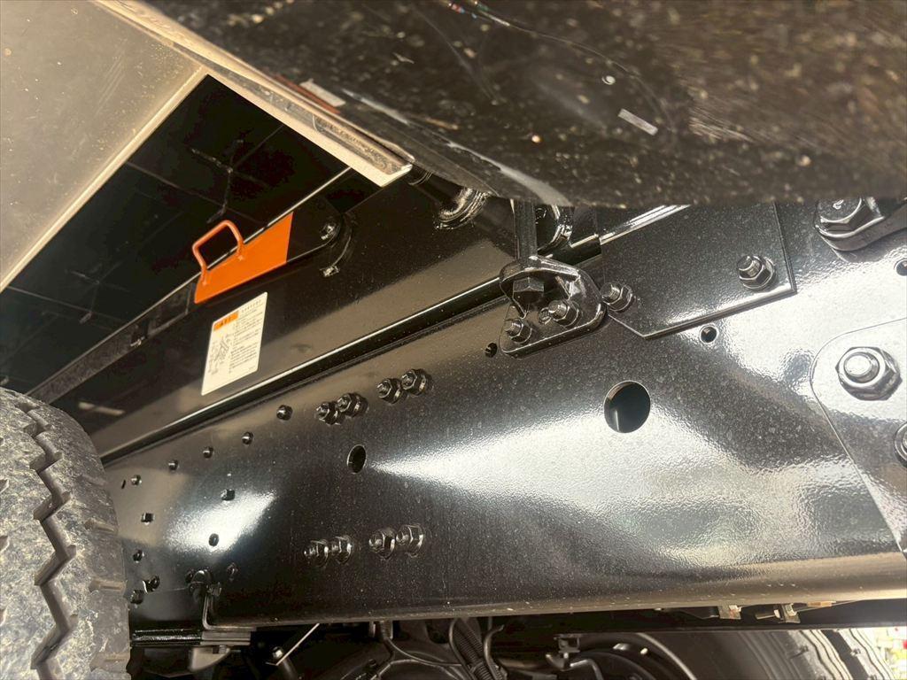 三菱 スーパーグレート 2PG-FV80VX(6x4)の写真16