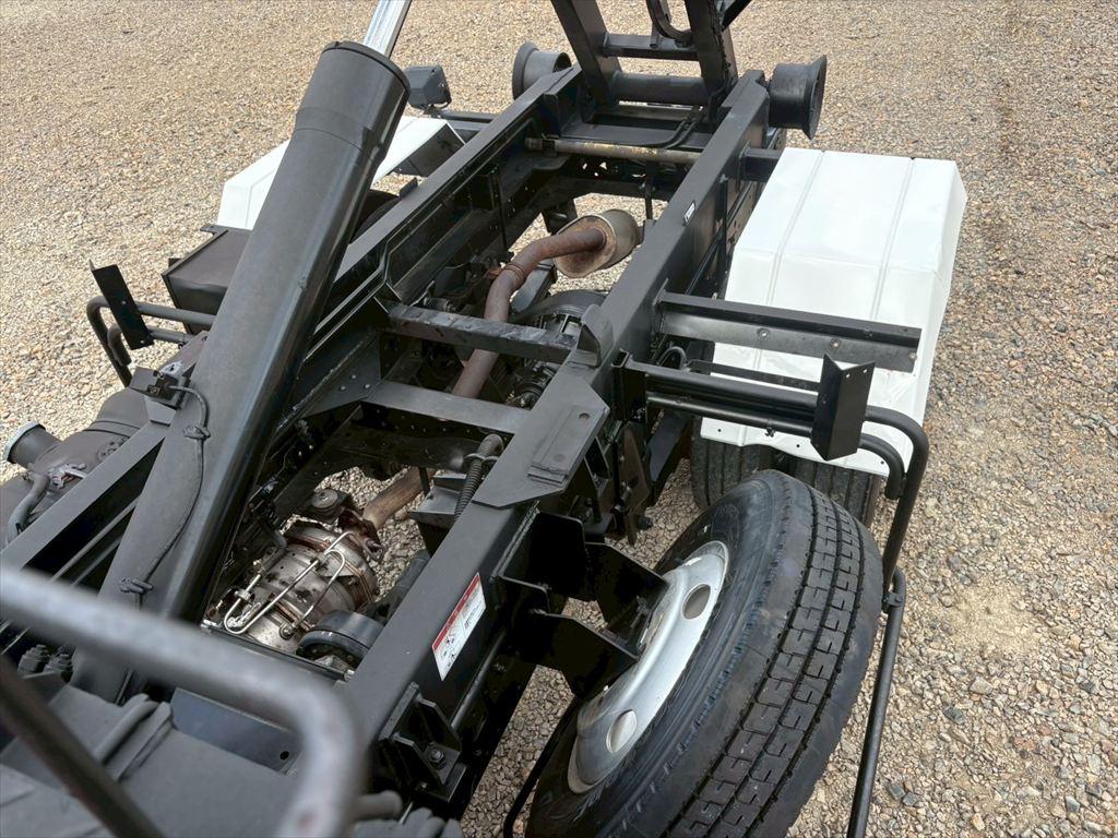 いすゞ エルフ TKG-NKR85AN(2WD)の写真11