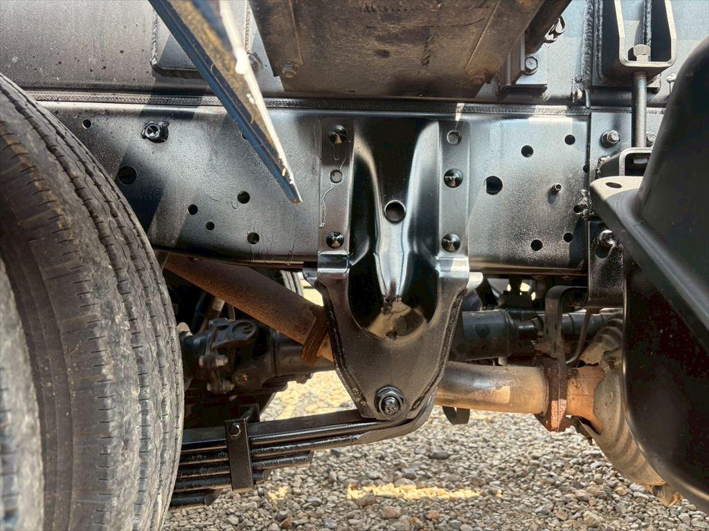 いすゞ エルフ TKG-NKR85AN(2WD)の写真16