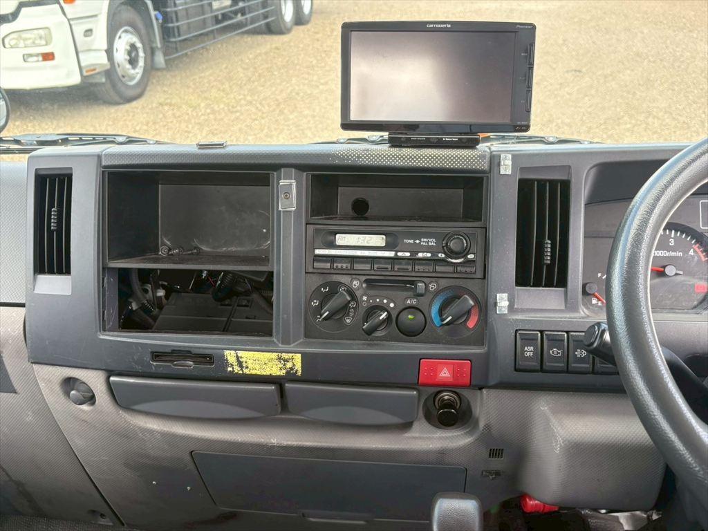 いすゞ エルフ TKG-NKR85AN(2WD)の写真22