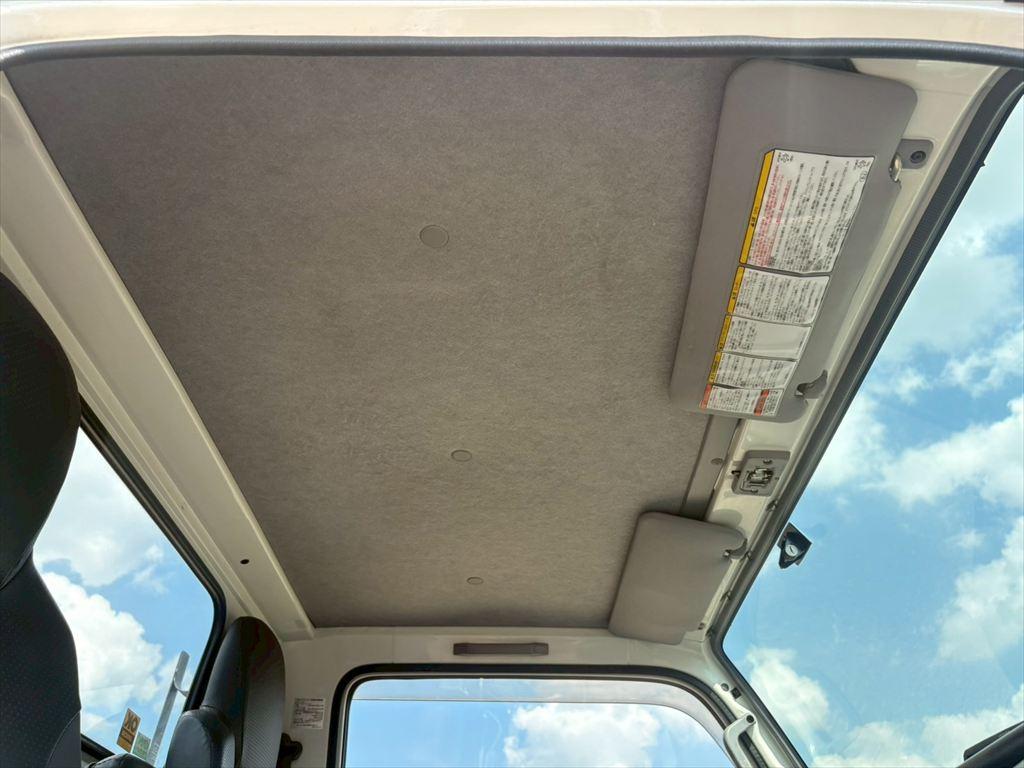 いすゞ エルフ TKG-NKR85AN(2WD)の写真24