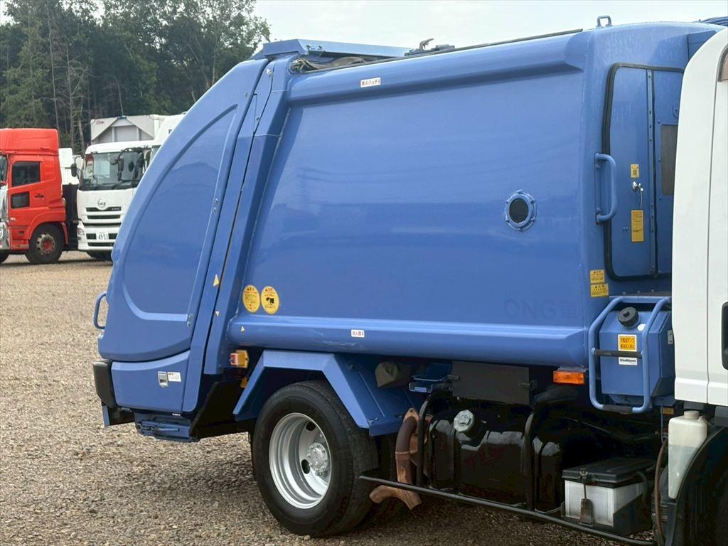 いすゞ エルフ TKG-NMR85AN(2WD)の写真5