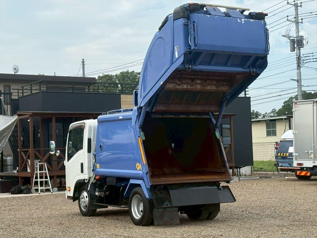 いすゞ エルフ TKG-NMR85AN(2WD)の写真15