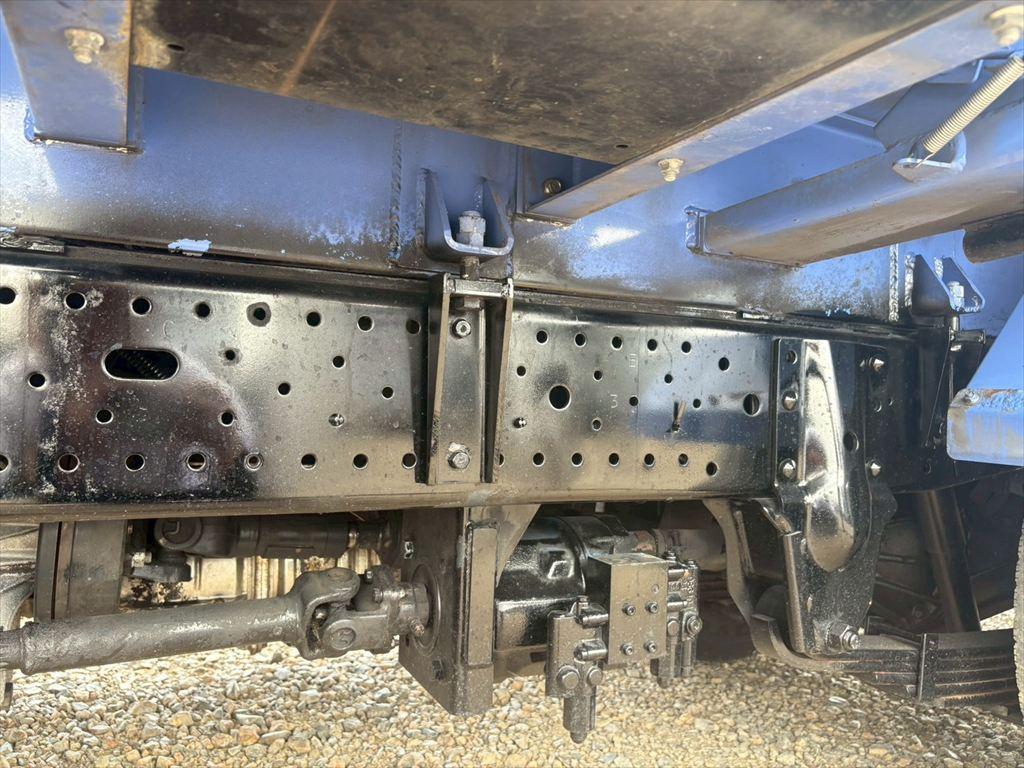 いすゞ エルフ TKG-NMR85AN(2WD)の写真16