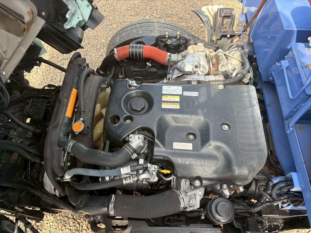 いすゞ エルフ TKG-NMR85AN(2WD)の写真18