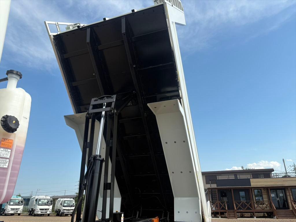 三菱 スーパーグレート 2PG-FV80VX(6x4)の写真13