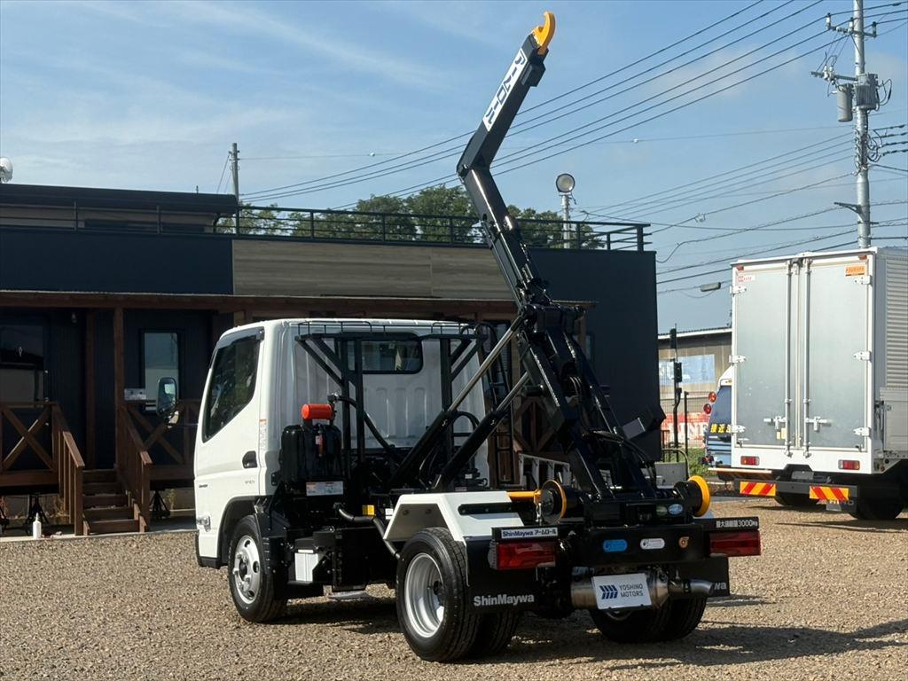 三菱 キャンター 2RG-FBAV0(2WD)の写真15