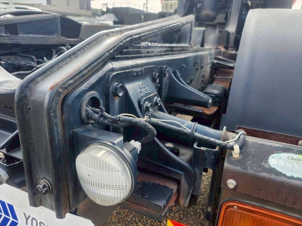 いすゞ ギガ QKG-EXR52AG(その他)の写真17