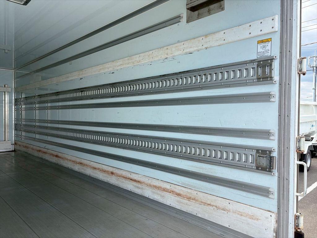 日野 レンジャー 2KG-FC2ABG(2WD)の写真10