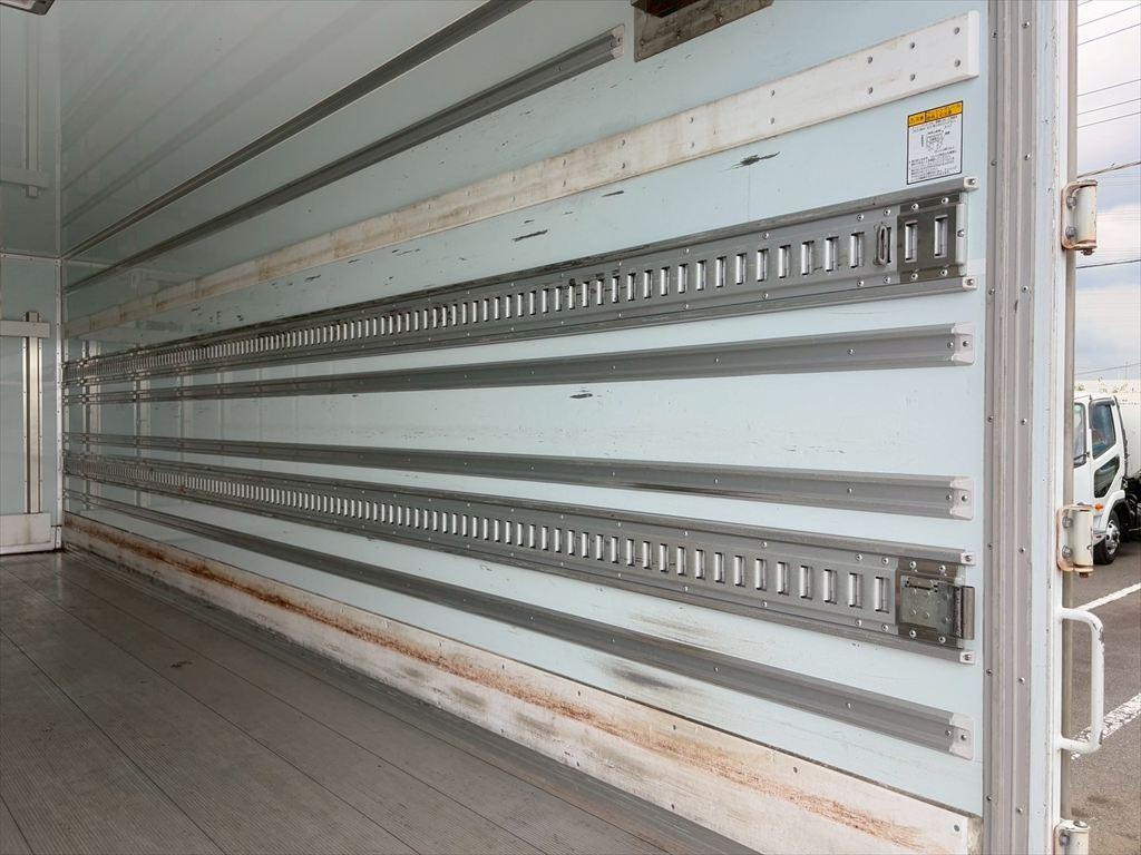 日野 レンジャー 2KG-FC2ABG(2WD)の写真10