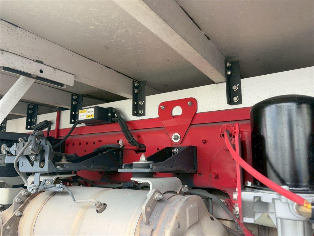 日野 レンジャー 2KG-FC2ABG(2WD)の写真16