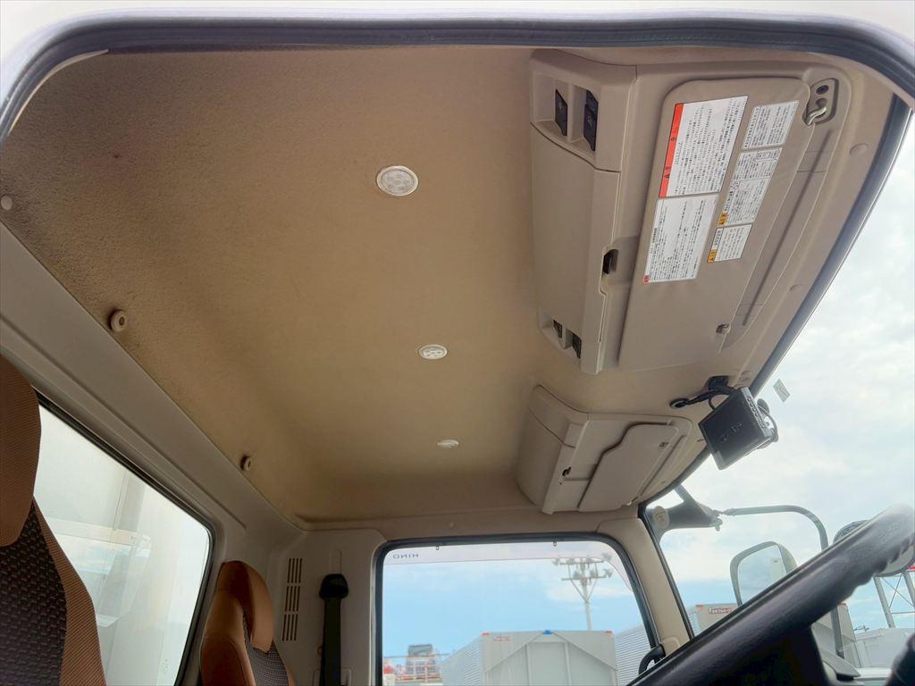 日野 レンジャー 2KG-FC2ABG(2WD)の写真24