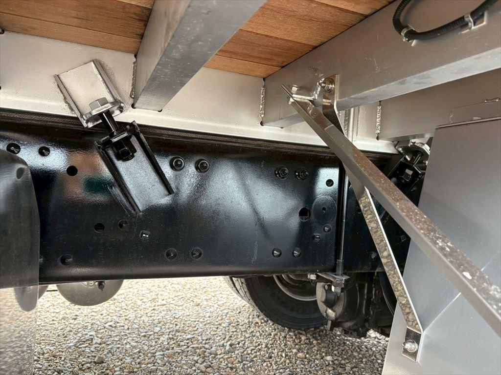 三菱 スーパーグレート 2PG-FS80VTZ(8x4)の写真16