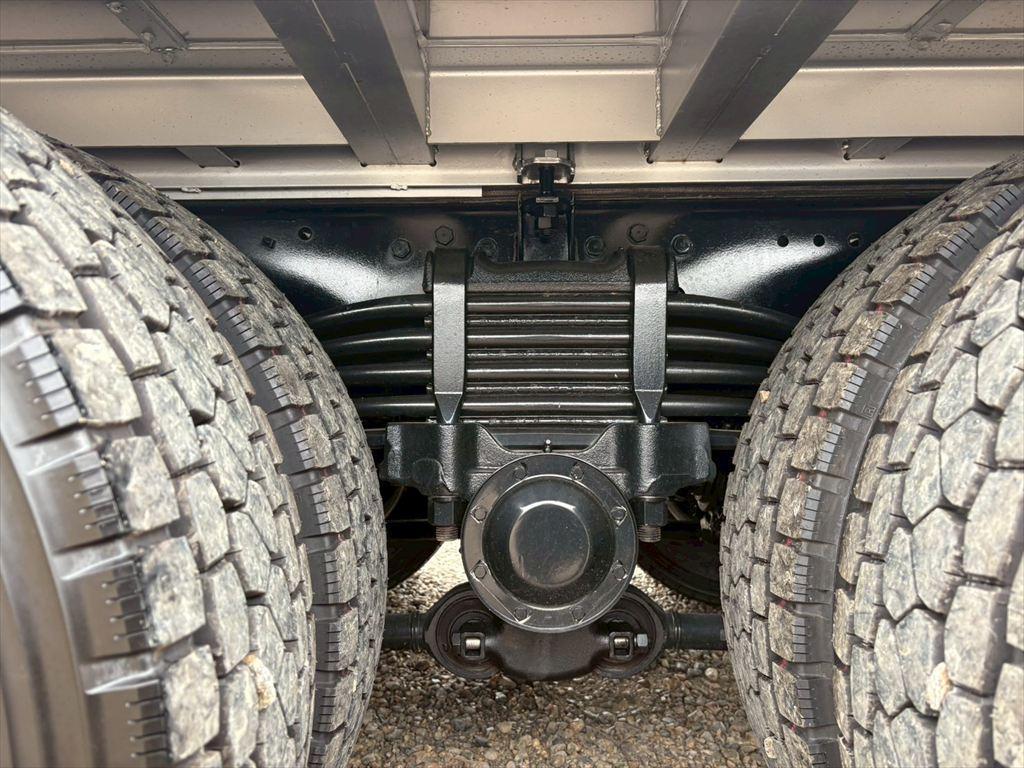 三菱 スーパーグレート 2PG-FS80VTZ(8x4)の写真18