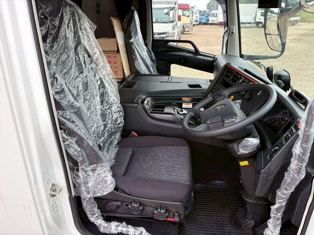 三菱 スーパーグレート 2PG-FS80VTZ(8x4)の写真21