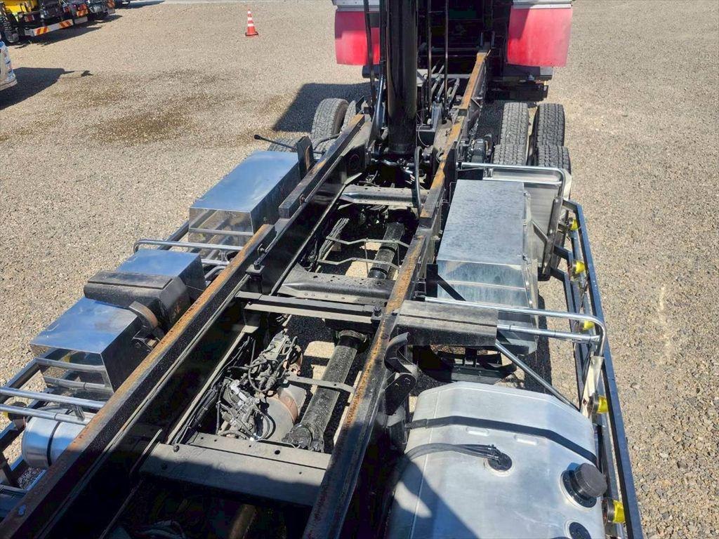 三菱 スーパーグレート QKG-FV60VZ改(6x4)の写真14