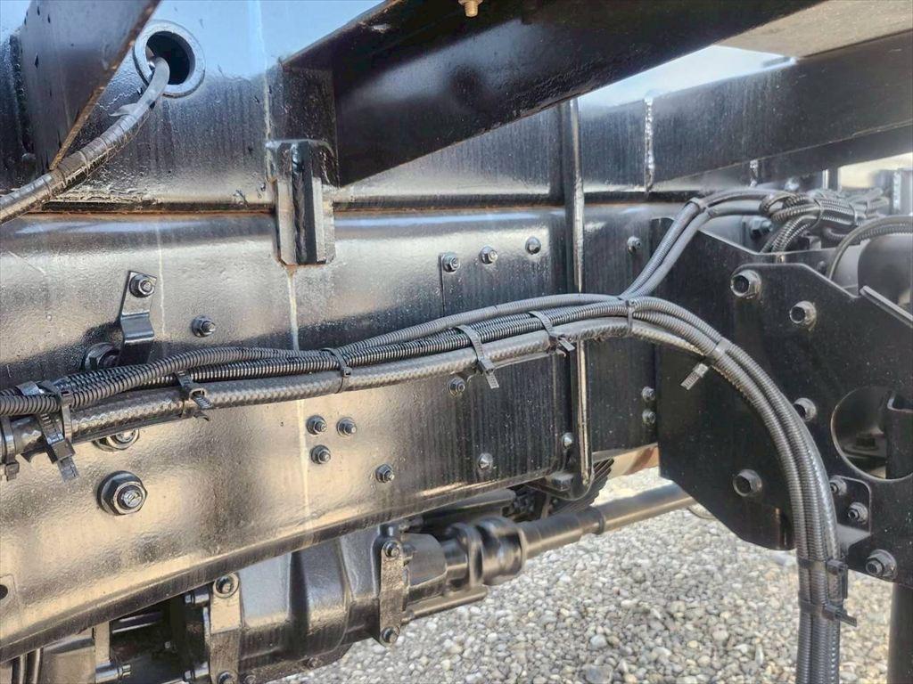 三菱 スーパーグレート QKG-FV60VZ改(6x4)の写真16