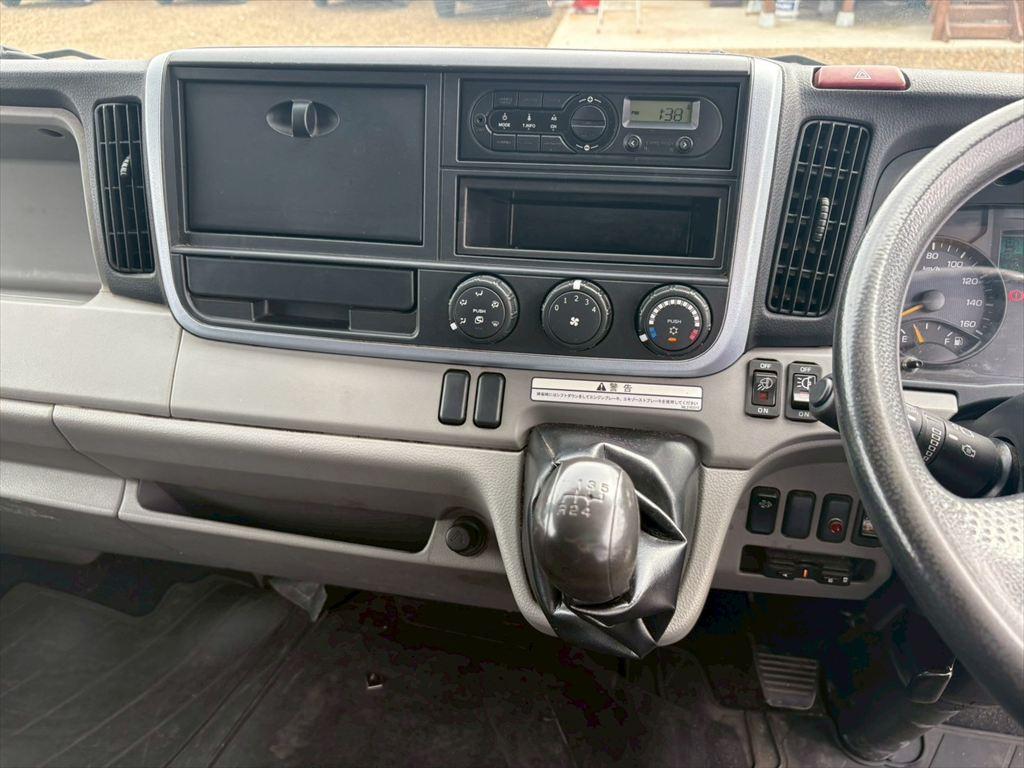 三菱 キャンター TPG-FEB90(2WD)の写真22