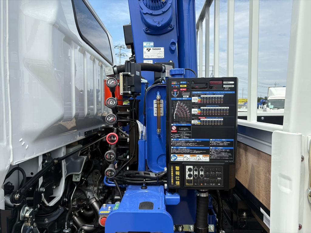 三菱 キャンター 2PG-FEB80(2WD)の写真14